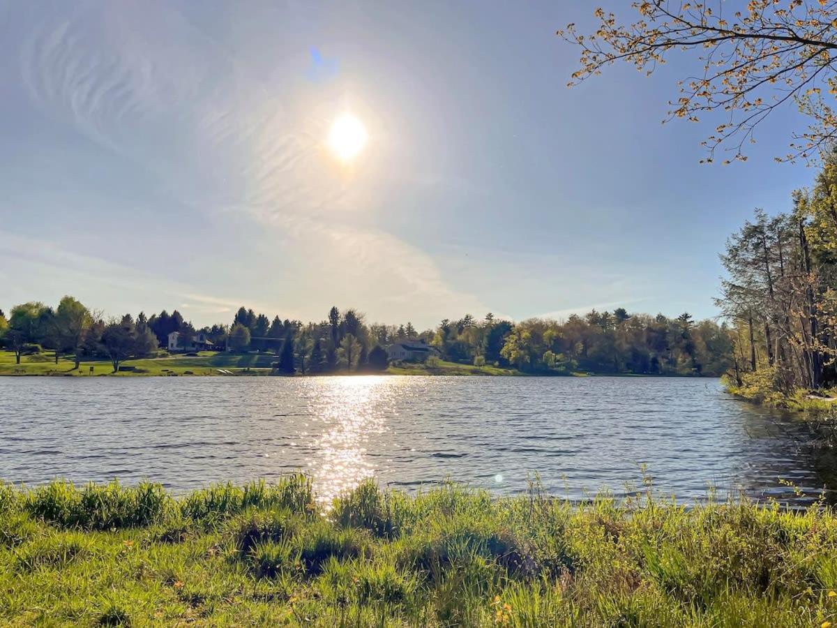Chalet New Foxfire Haus - Modern - Hot Tub Pet-friendly Blakeslee